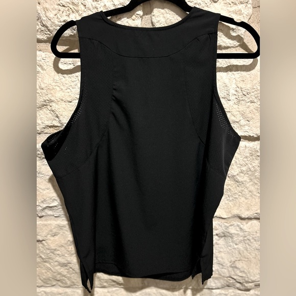 ORANGE THEORY Tank Sz M preloved - Picture 2 of 3